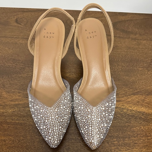A New Day Women's Sparkling Silver Flats - Picture 2 of 4